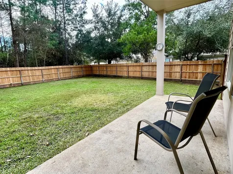 2 Stone Arrow Place The Woodlands TX 77382