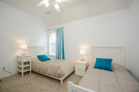 2 Stone Arrow Place The Woodlands TX 77382