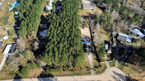 1319 County Road 3479j Cleveland TX 77327