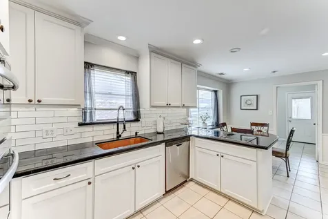 12906 Advance Drive Houston TX 77065