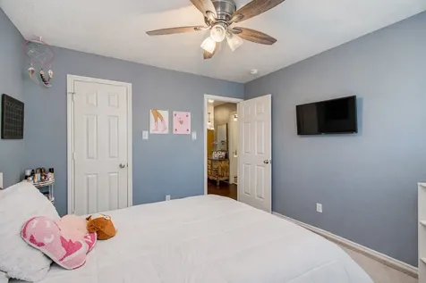 150 S Walden Elms Circle The Woodlands TX 77382