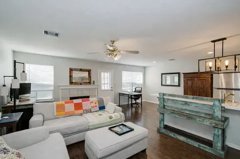 150 S Walden Elms Circle The Woodlands TX 77382