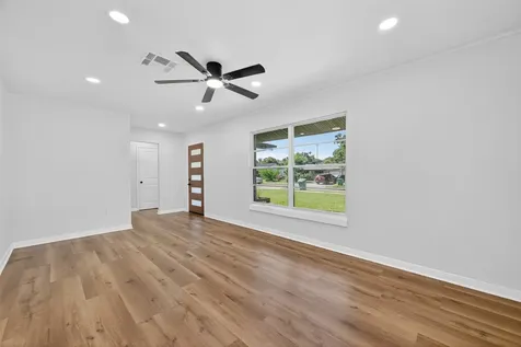 4310 Jorns Street Houston TX 77045