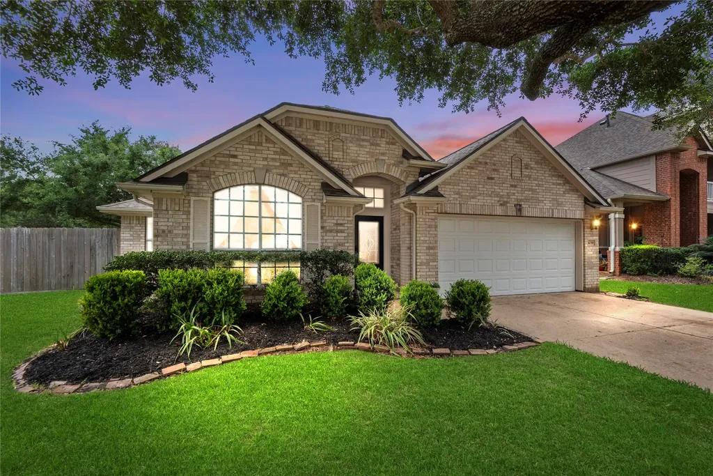 4039 Dell Lane Missouri City TX 77459