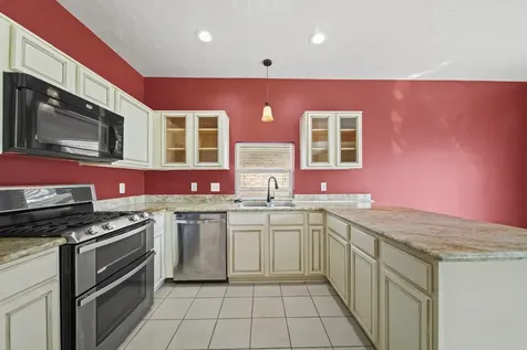 3927 Teal Run Place Court Fresno TX 77545