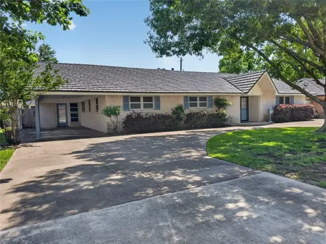 9023 Springview Lane Houston TX 77080