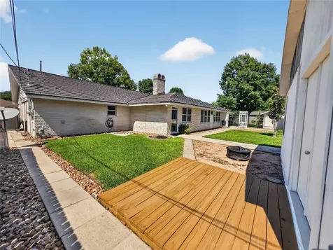 9023 Springview Lane Houston TX 77080