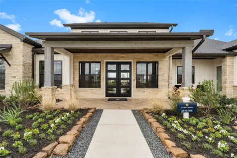 2001 Whispering Oaks Lane Waller TX 77484