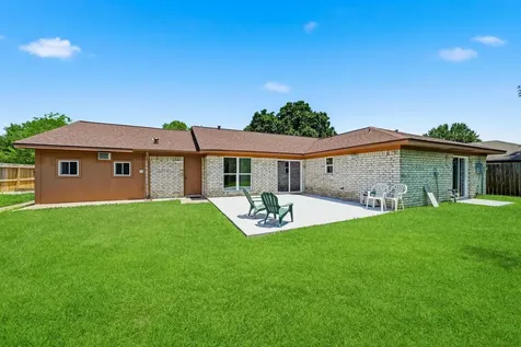 13703 Fernhill Drive Sugar Land TX 77498