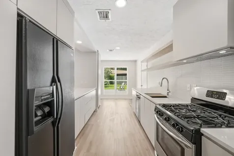 13703 Fernhill Drive Sugar Land TX 77498