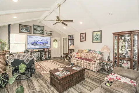 638 Big Lake Drive Livingston TX 77351