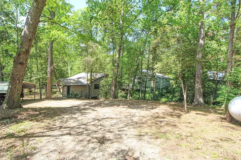 638 Big Lake Drive Livingston TX 77351