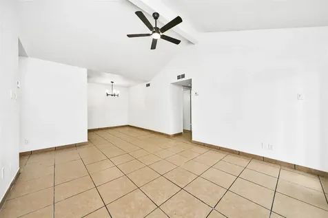 10211 Sugar Branch Drive 342 Houston TX 77036