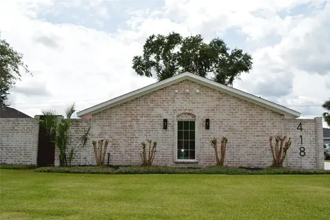 418 Briar Hill Drive Houston TX 77042