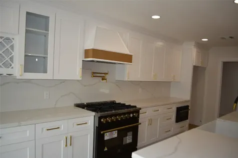 418 Briar Hill Drive Houston TX 77042