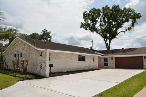 418 Briar Hill Drive Houston TX 77042