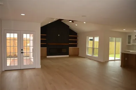 418 Briar Hill Drive Houston TX 77042