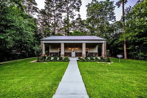 150 Autumn Way Huntsville TX 77320