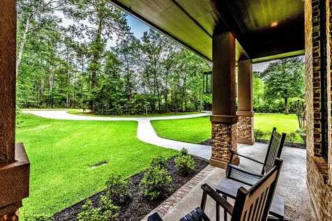 150 Autumn Way Huntsville TX 77320