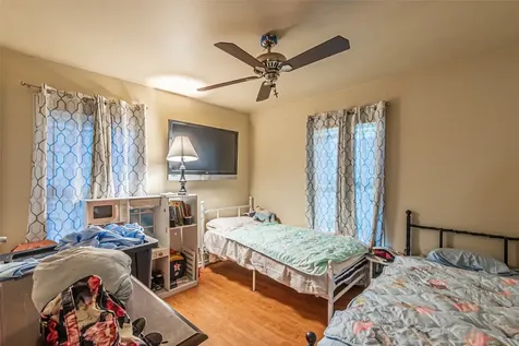 1139 Gazin Street Houston TX 77020