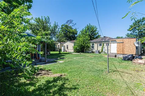 1139 Gazin Street Houston TX 77020