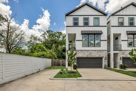5303 Donovan Gardens Lane Houston TX 77091