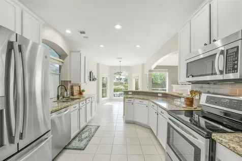 11839 Lakewood Trail Tomball TX 77377