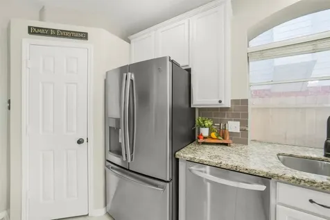 11839 Lakewood Trail Tomball TX 77377
