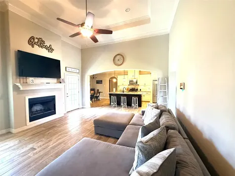 555 Tryson Lane Bridge City TX 77611