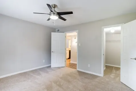 2825 Bellefontaine Street 329a Houston TX 77025