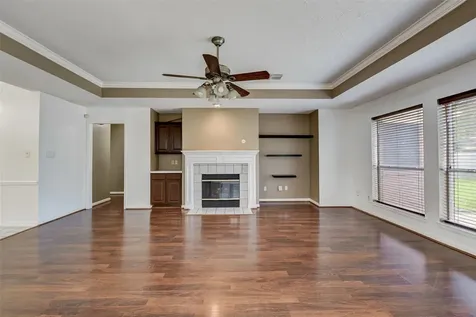 6123 Old Farmhouse Lane Katy TX 77449