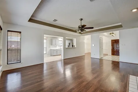 6123 Old Farmhouse Lane Katy TX 77449