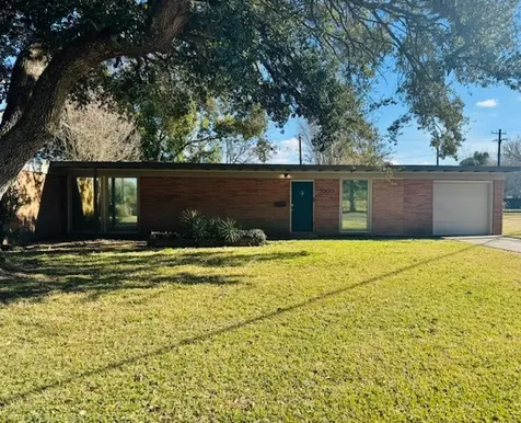 3500 Doris Street Bay City TX 77414