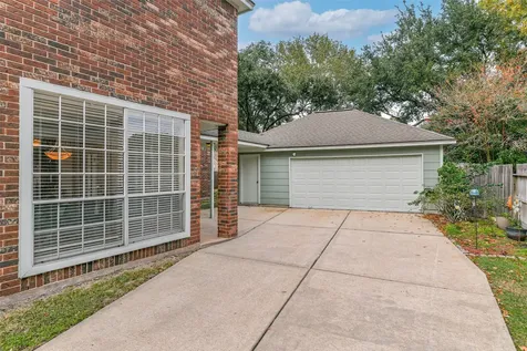 2021 Sandy Coast Circle League City TX 77573