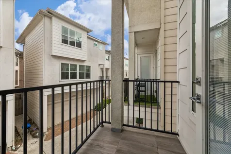 2004 Rosedale Street A Houston TX 77004