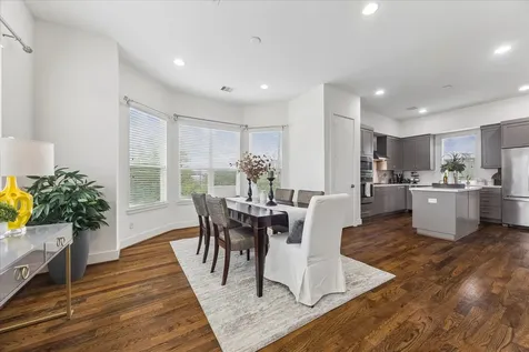 2004 Rosedale Street A Houston TX 77004