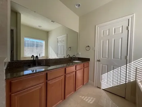 9103 Creekstone Lake Drive Houston TX 77054