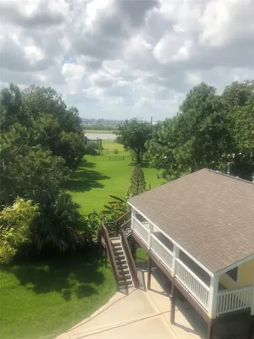 1101 4th Street Seabrook TX 77586