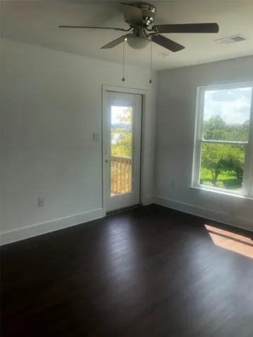 1101 4th Street Seabrook TX 77586