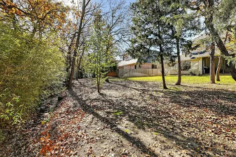 2468 Stone Castle Circle College Station TX 77845