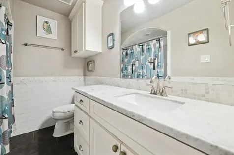 1110 Stonecrest Drive Houston TX 77018