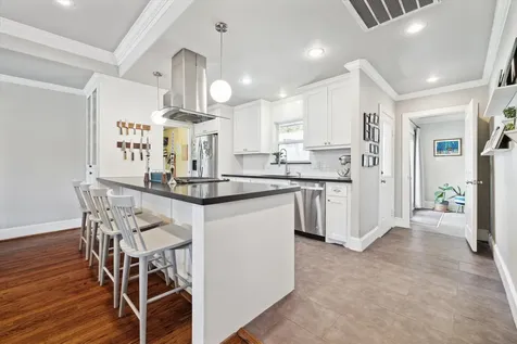 1110 Stonecrest Drive Houston TX 77018