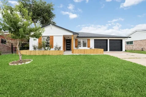 12339 Huntington Field Drive Houston TX 77099