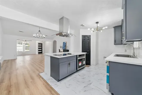 12339 Huntington Field Drive Houston TX 77099