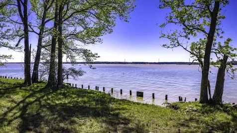 2405 Barretts Landing Road Trinity TX 75862