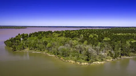 2405 Barretts Landing Road Trinity TX 75862