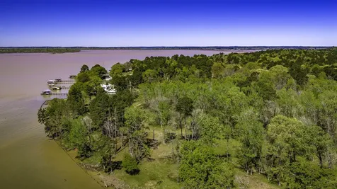 2405 Barretts Landing Road Trinity TX 75862