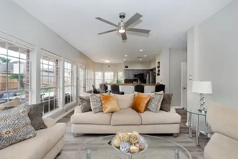 1808 Oakland Circle Pearland TX 77581