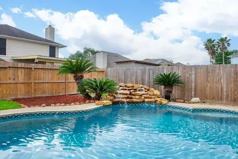 1808 Oakland Circle Pearland TX 77581