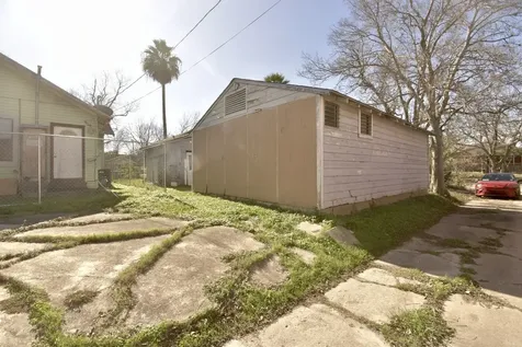 101 Inlane Street Houston TX 77012